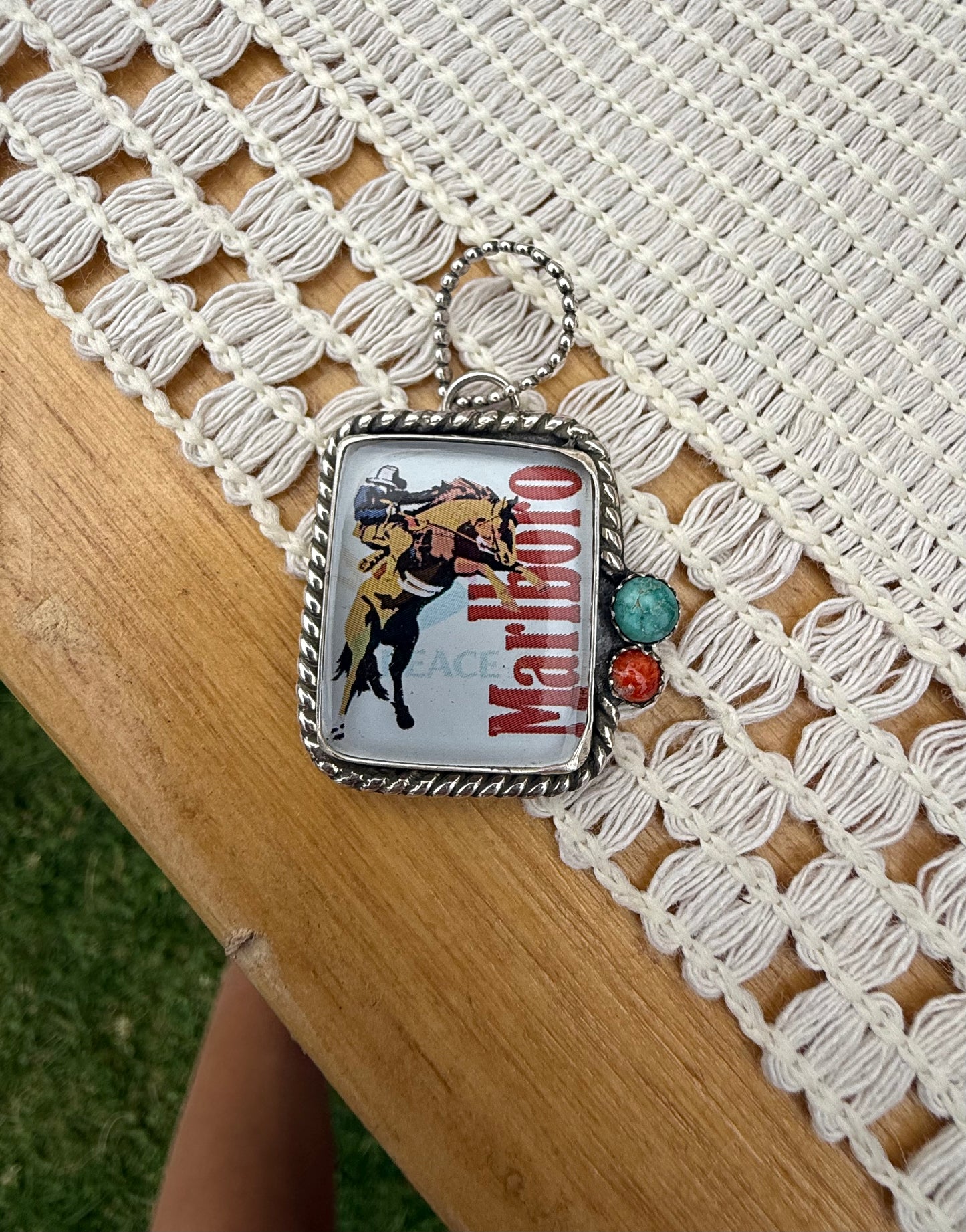 Marlboro Pendant